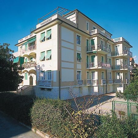 בורג'ו ורצי Ligure Residence מראה חיצוני תמונה