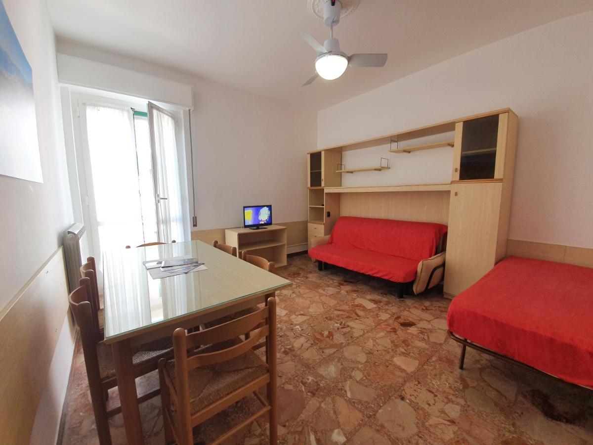 בורג'ו ורצי Ligure Residence מראה חיצוני תמונה