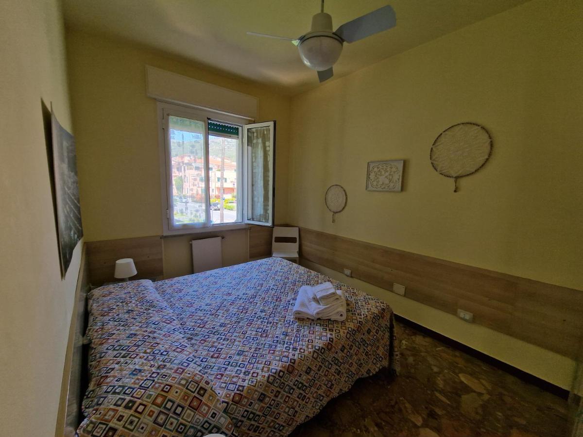 בורג'ו ורצי Ligure Residence מראה חיצוני תמונה