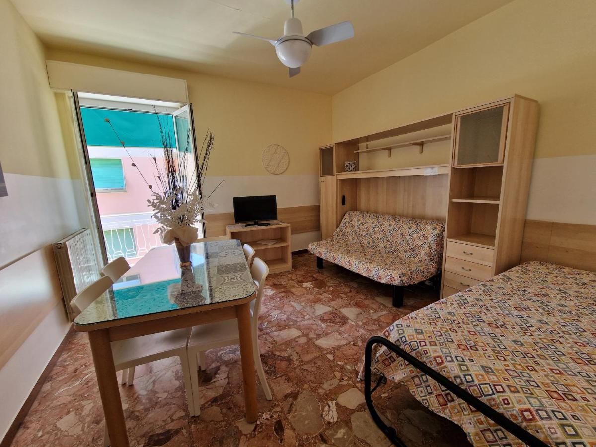 בורג'ו ורצי Ligure Residence מראה חיצוני תמונה