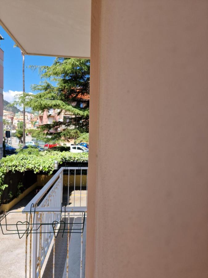 בורג'ו ורצי Ligure Residence מראה חיצוני תמונה